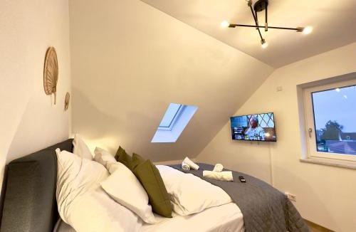Stephansposching Apartment | KUELhome - Moderne Wohnung mit Küche & Parkplatz Ausblick auf den bayerischen Wald