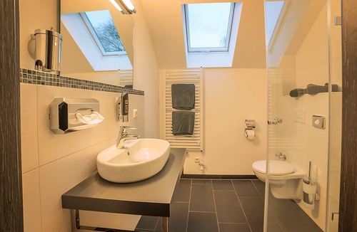 Weisen House | Kulturscheune Schilde