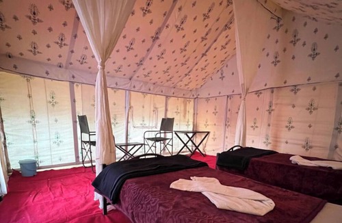 Naini Hotel | Kumbh Camp