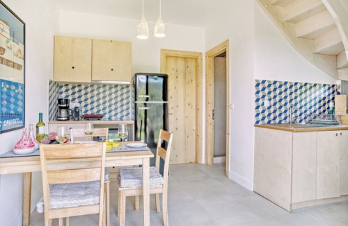 Termenades House | Kumquart estate/complex of 6 apartments comfort, privacy & Mediterranean charm
