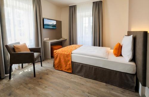 Bad Bocklet Hotel | Kurhaus Bad Bocklet