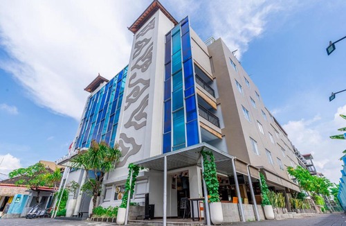 Downtown Kuta Hotel | Kuta Beach Hotel