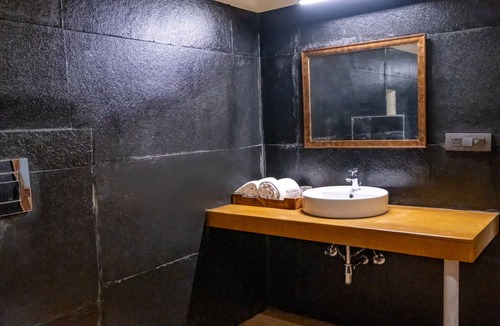 Talab Hotel | Kutani Bagh Sariska