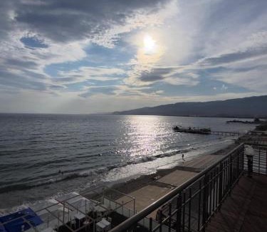 Akcay House | Kutlugün Sahil Otel