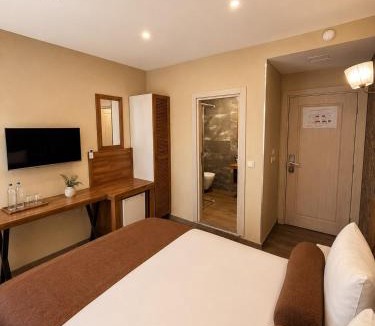 Moda Hotel | Kuzen Otel
