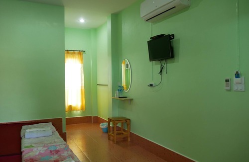 Khlong Khut Hotel | Kwanjai Resort