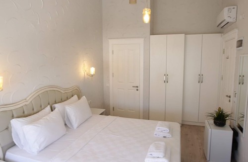 Hacımemis Bed & Breakfast | Kybele Suites Alacati