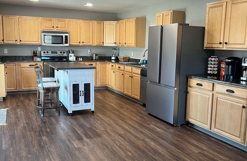 Penhook House | Kyle's Place is a relaxing retreat in close proximity to Smith Mountain Lake.