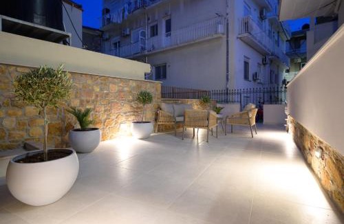 Chios Town Apartment | Kyra's Luxury Suites 2