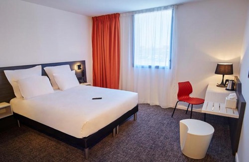Combs-la-Ville Hotel | Kyriad Combs-La-Ville - Senart