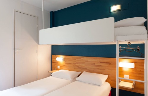 Lormont Hotel | Kyriad Direct Bordeaux Est Lormont