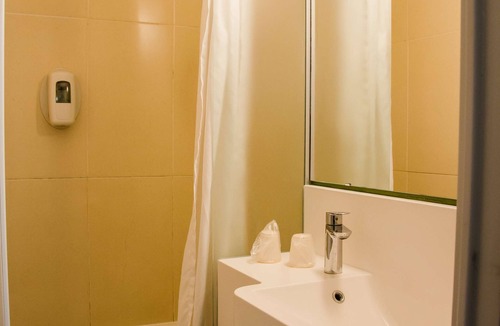 Gerzat Hotel | Kyriad Direct Clermont Ferrand Nord - Gerzat