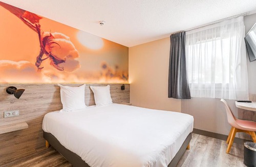 Chambray-les-Tours Hotel | Kyriad Direct Tours Sud - Chambray Lès Tours
