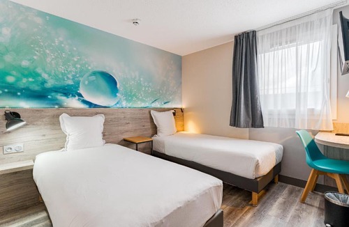 Chambray-les-Tours Hotel | Kyriad Direct Tours Sud - Chambray Lès Tours