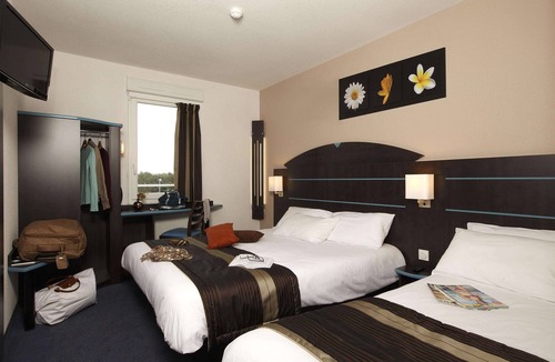 Dol-de-Bretagne Hotel | Kyriad Dol de Bretagne