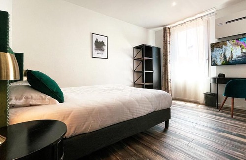 Blancarde Hotel | Kyriad Marseille Blancarde - Timone