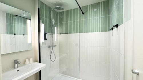 Compiegne Hotel | Kyriad Prestige Compiègne Hotel & Spa