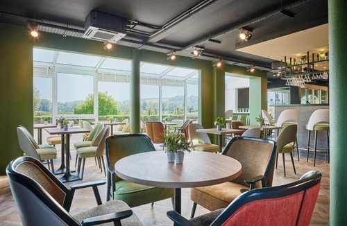 Val-de-Reuil Hotel | Kyriad Rouen Sud - Val de Reuil