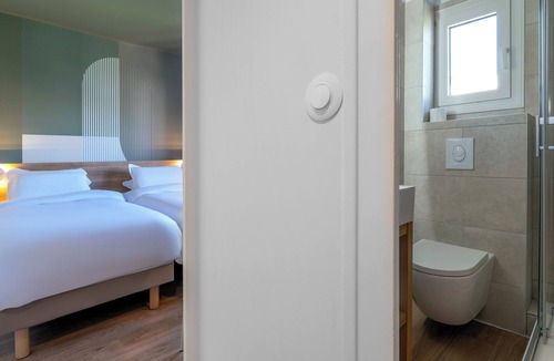 Royan Hotel | Kyriad - Royan Plage