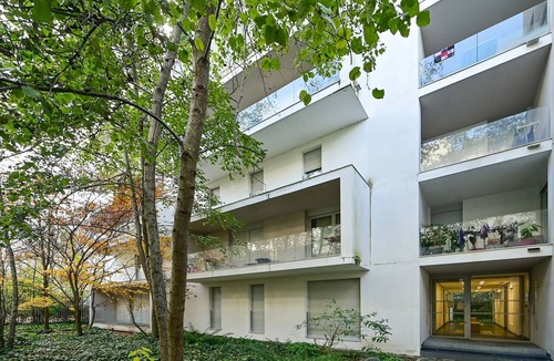Quartier Atlantis Apartment | Léonard de Vinci - Studio avec parking privé à Massy