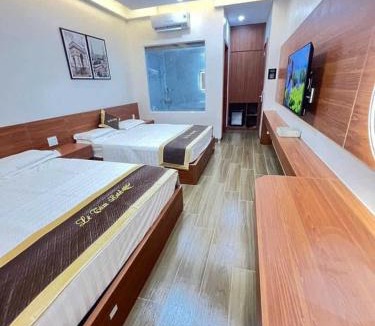 Bai Chay Hotel | Lê Tâm E678 Hotel