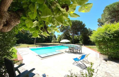 Montech Villa | L'échappée du Canal - Piscine - Cheminée - Clim - Parking privé gratuit - 8 personnes - 3 chambres - Parc