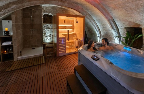 Orbec House | L'Écrin Love Room Spa privatif Orbec