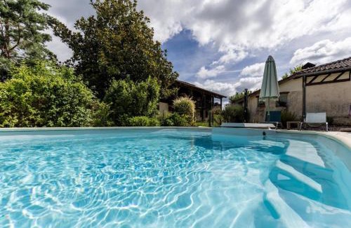 Escalans Bed & Breakfast | L'étable des amis