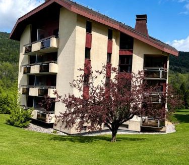 Lelex Apartment | L'évasion montagnarde - résidence loisirs - garage