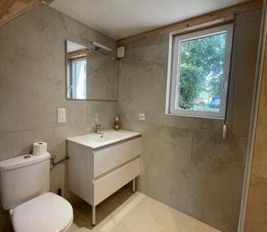 Ars-sur-Formans Apartment | L'Accolade