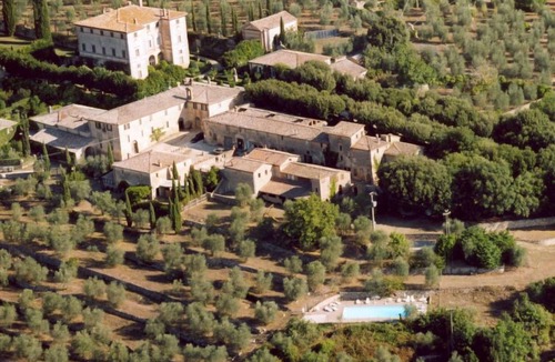 Simignano Apartment | L'Agrifoglio by Interhome