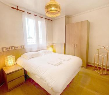 Maladiere Apartment | L'Amicale : 80 m², 6 Prs, 3 Ch, Centre ville