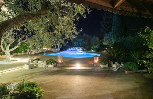 Andria House | L'antica quercia
