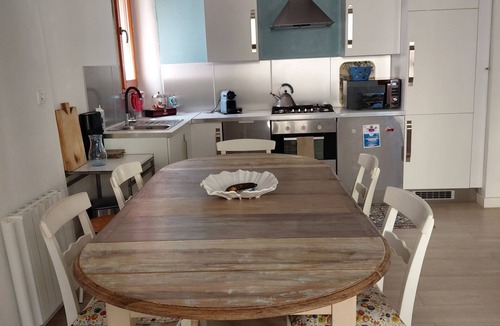 Cotignac Apartment | L'Appart, charm and confort