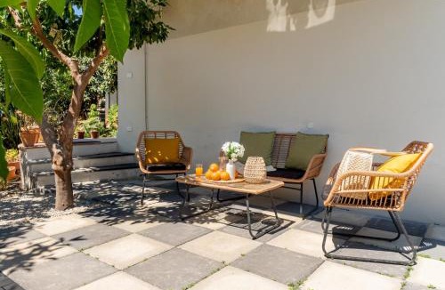 Calatabiano Apartment | L'Arancio e i Pesci Rossi
