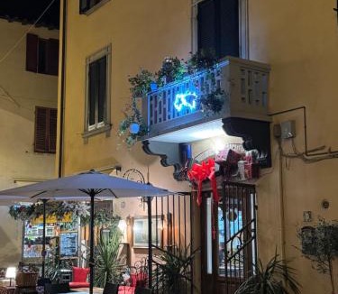 Camaiore Apartment | L'ARCO E' DI FIO