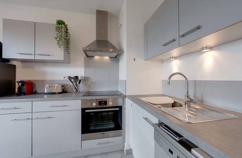 Annecy Apartment | L'Art de Ville* - 2 bedroom near the city center, terrace and garage