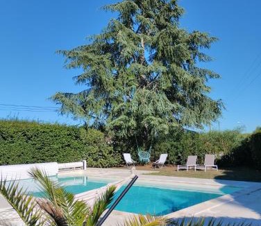 Saint-Sulpice-et-Cameyrac Bed & Breakfast | L'Atelier Saint-Sulpice entre Bordeaux et St Emilion