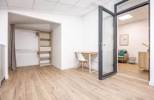 Saint-Maixent-l'Ecole Apartment | L'Atelier Bleu - Neuf & Design - Cœur Saint-Maixent-l'École