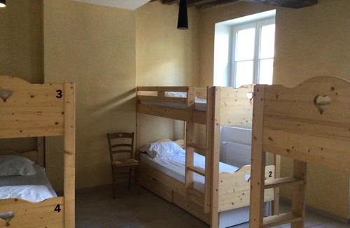 Treigny Hostel | L'auberge de Treigny