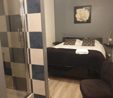 Saint-Amand-Montrond Hotel | l'authentique