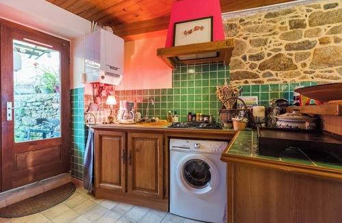 Guingamp House | "L'authentique", Breton house - Guingamp center