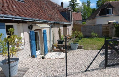 Mouzay House | L'Authentique