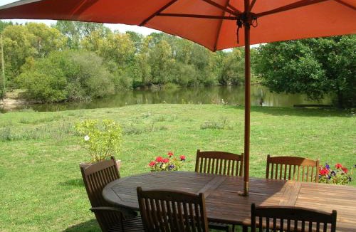 Chahaignes Bed & Breakfast | L'Autourserie
