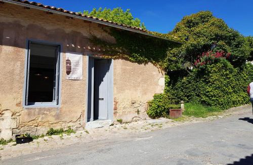 Blaye Apartment | l'Avant Garde, dormir dans un bâtiment classé au patrimoine mondial de l'UNESCO
