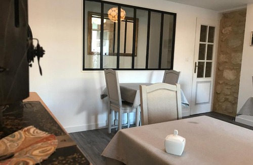 Victor Hugo - Saint-Augustin Bed & Breakfast | L'Echoppe des Bouilles