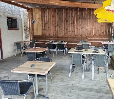 Laruns Hotel | L'Embaradere