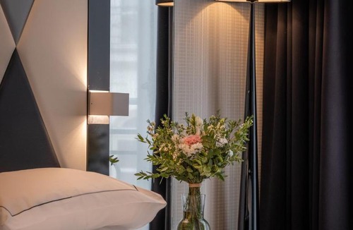 Les Halles Hotel | L'Empire Paris - Louvre