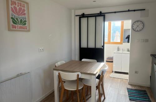 Lessy Apartment | L ermitage Appartement 4 couchages avec terrasse et jardin, à 7 kms de Metz