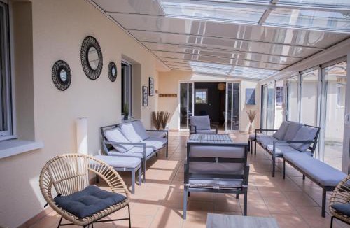Feings House | L'Escale des Copains